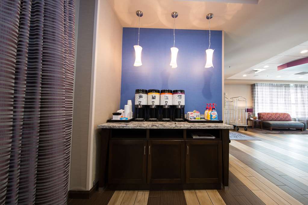 Hampton Inn Seattle/Everett Downtown Интерьер фото
